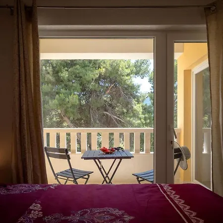 Vista Hvar *