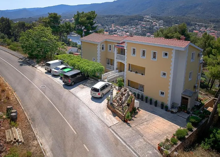 Vista Hvar * Jelsa (Hvar)